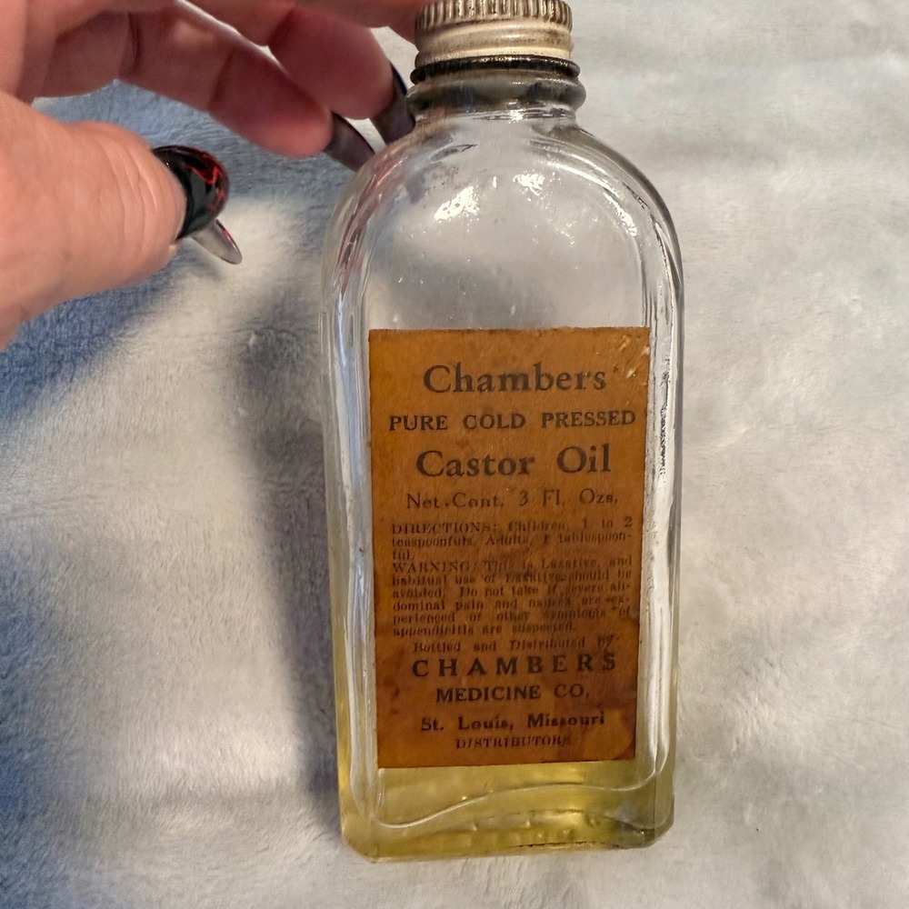 Vintage Chambers Castor Oil Bottle 3 Oz St Louis Medicine Co Apothecary